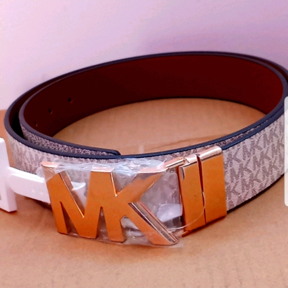 Michael Kors belt